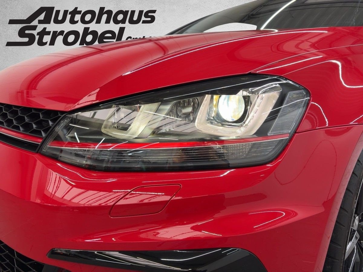 Golf VII GTI Clubsport S 2.0 TSI Nr. 284/400 310 PS DCC Navi Schale BI-Xenon