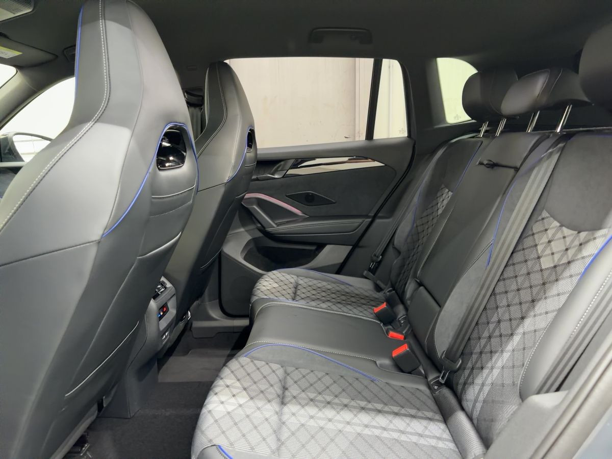 Tiguan R-Line 1.5eHybrid 130kW / 85kW 6-Gang-DSG