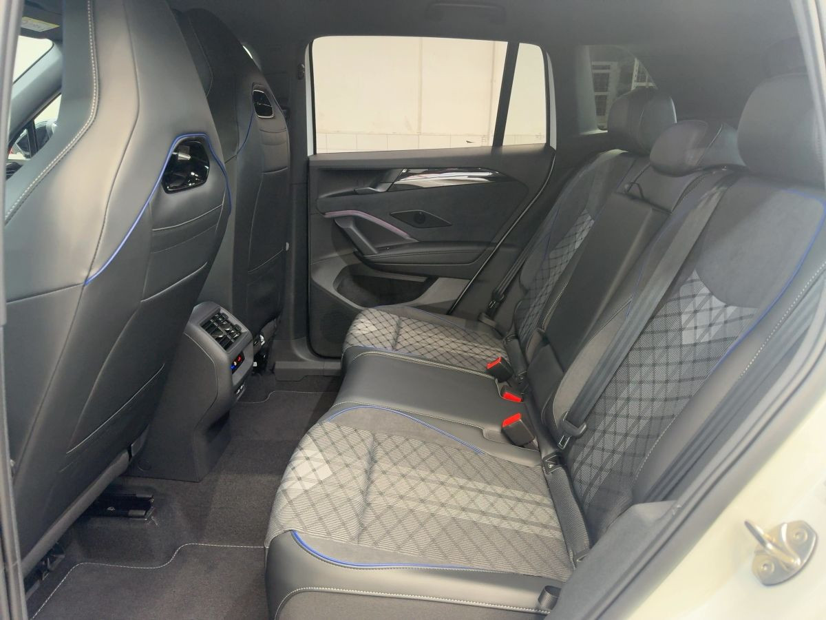 Tiguan R-Line 2.0TDI SCR 4MOTION 142kW 7Gang-DSG