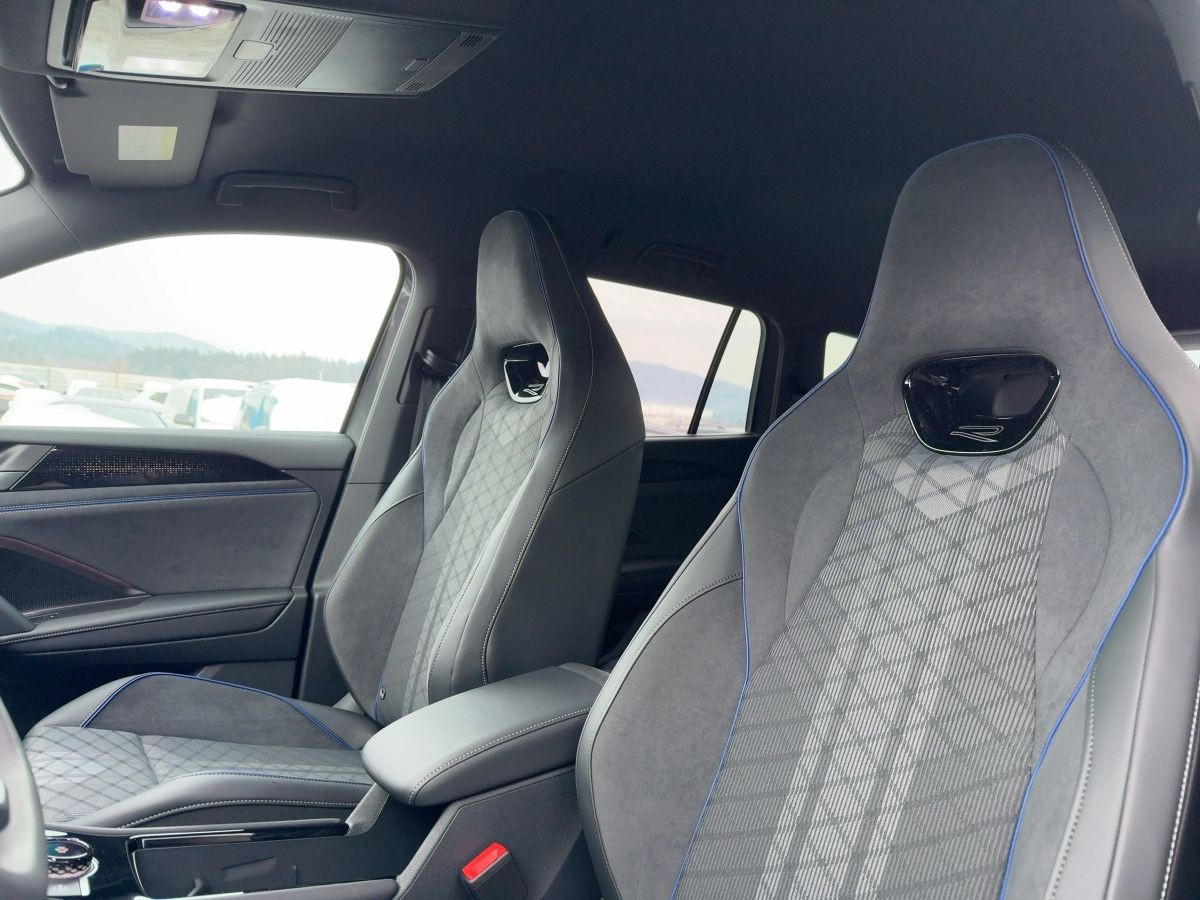 Tayron R-Line 2.0TSI OPF 4MOTION 150kW 7Gang-DSG