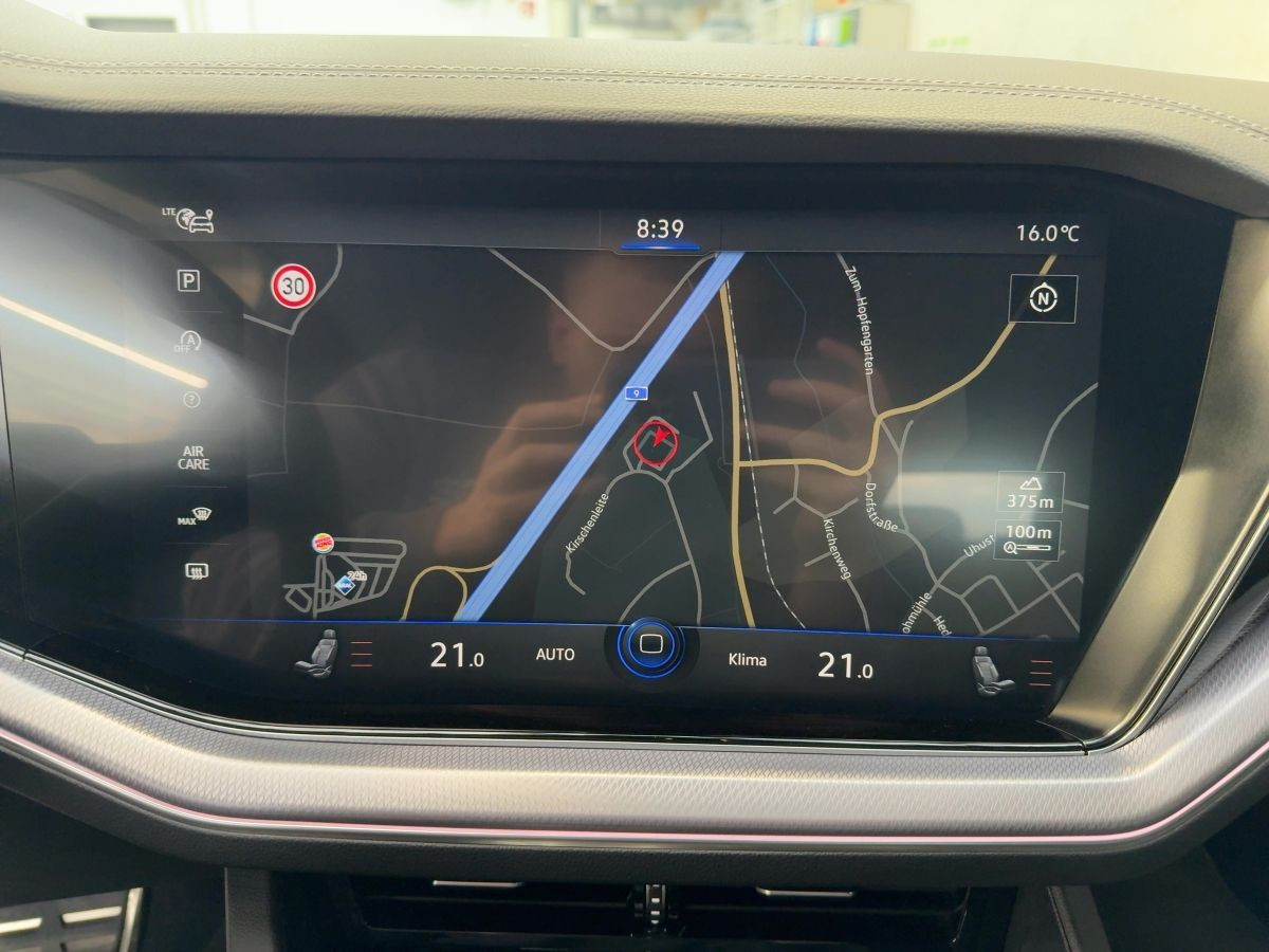 Touareg 3.0 V6 TDI DSG 4M R-Line ACC AHK Navi LED Kamera Luft Leder Climatronic