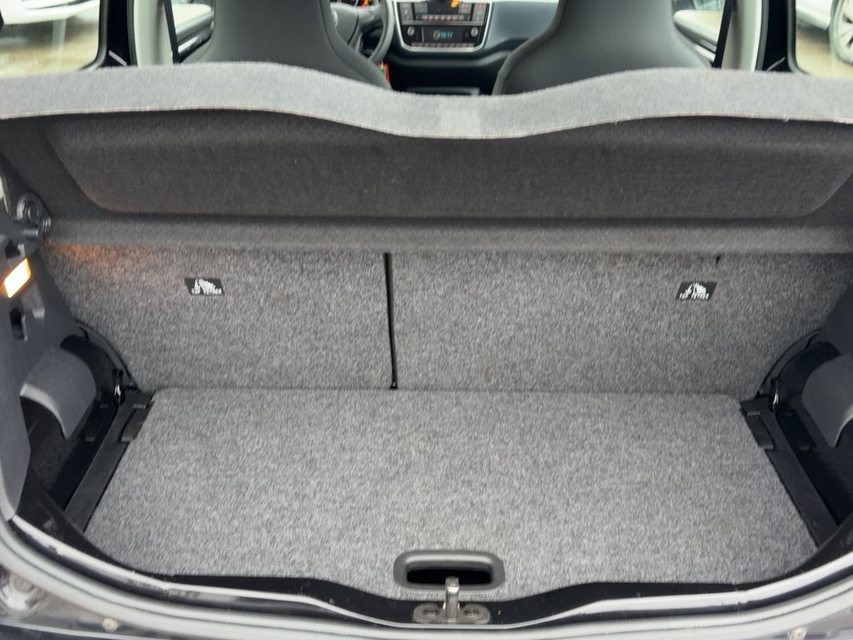 up! 1.0 move up! Bluet. Sitzh. DAB+ Climatronic elektr. Spiegel + FH