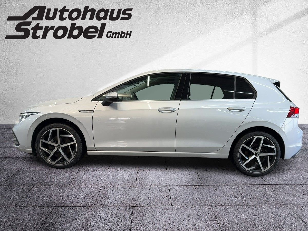 Golf VIII 1.5 TSI Style ACC Navi Keyless LED DAB+ Ergo Kamera Park Ass.