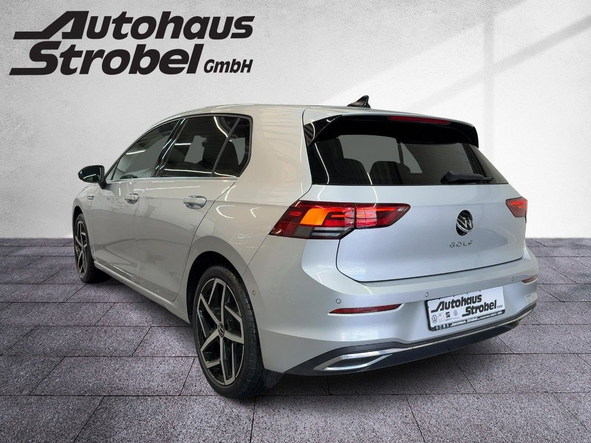 Golf VIII 1.5 TSI Style ACC Navi Keyless LED DAB+ Ergo Kamera Park Ass.