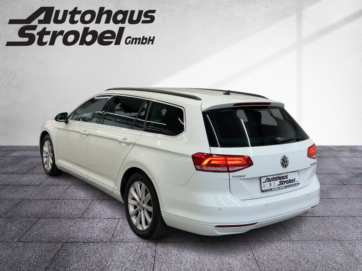 Passat Variant 1.4 TSI Comfortline ACC Navi Parkp. Climatronic Bluet. Sitzh.