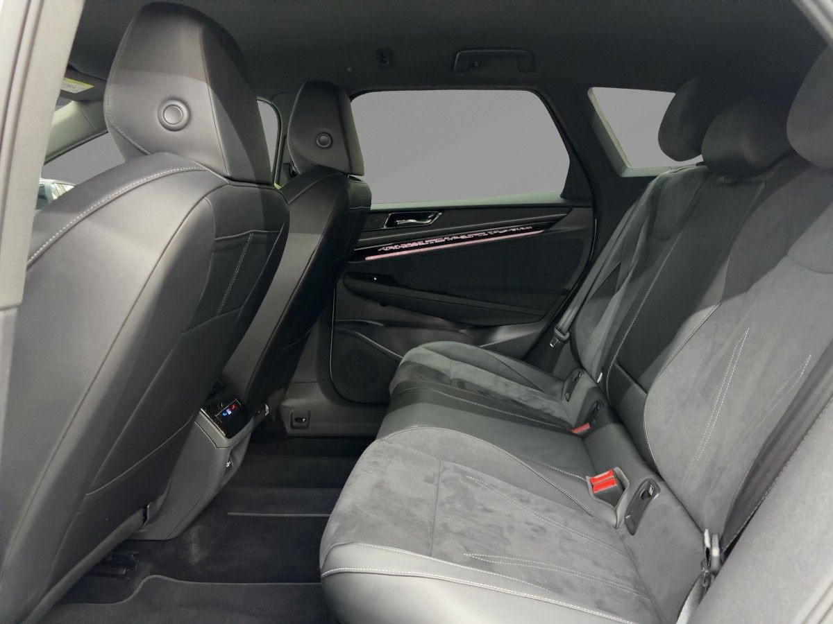 ID.7 Tourer Pro S ab 1,99% 91 kWh Wärmep. AHK LED-Matrix Navi Area View