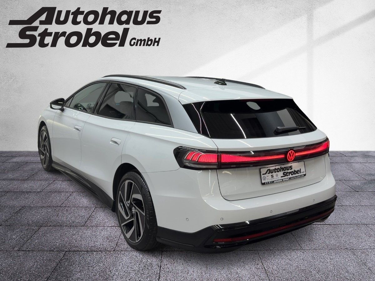 ID.7 Tourer Pro S ab 1,99% 91 kWh Wärmep. AHK LED-Matrix Navi Area View