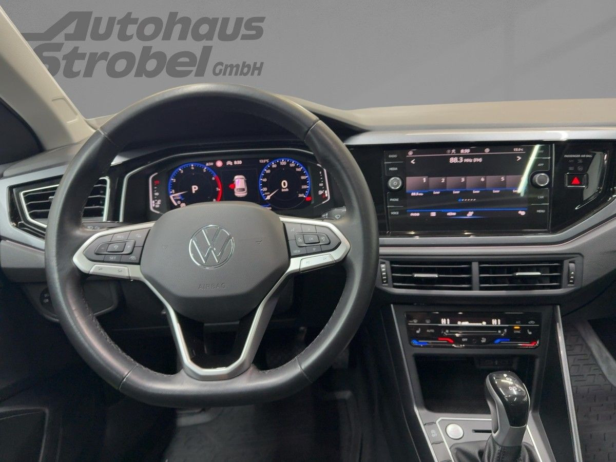 Taigo 1.5 TSI DSG Style ACC AHK Navi Pano LED-Matrix Kamera Sitzh. Lane Ass.