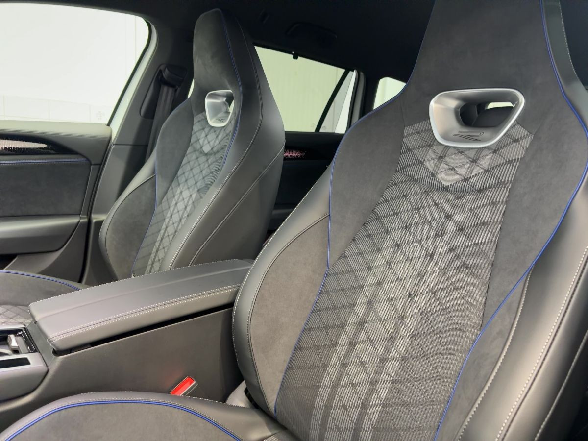 Passat R-Line 2.0 TDI SCR 110 kW 7-Gang-DSG