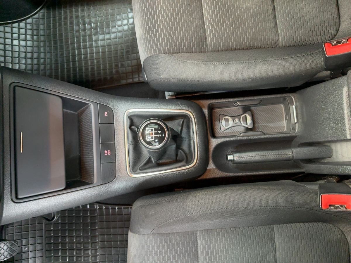 Golf Plus 1.4 Comfortline Climatronic Parkp. Sitzh. Radio/CD Nebel