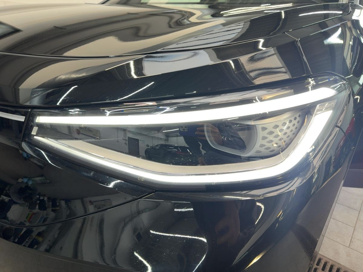 ID.4 Pro Performance 82 kWh ACC AHK Navi Kamera LED-Matrix Climatronic Sitzh.