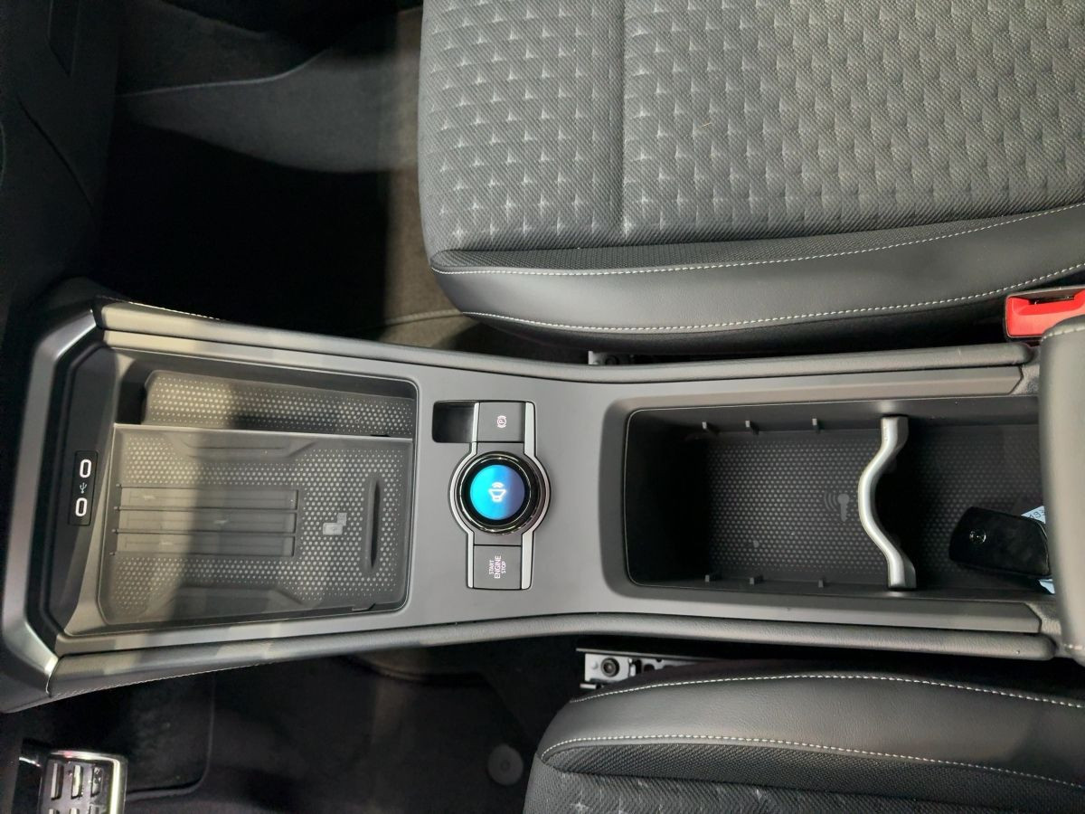 T-Roc R-Line 1.5 eTSI OPF 110 kW 7-Gang-DSG LED