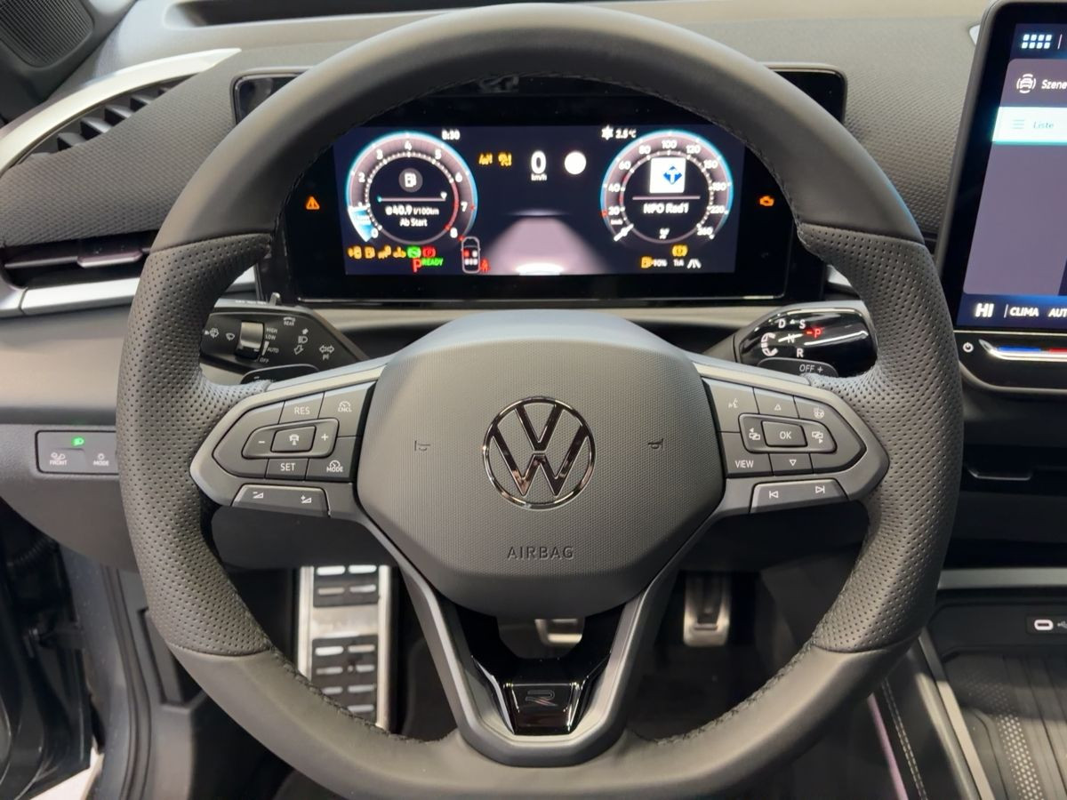 T-Roc R-Line 1.5 eTSI OPF 110 kW 7-Gang-DSG LED