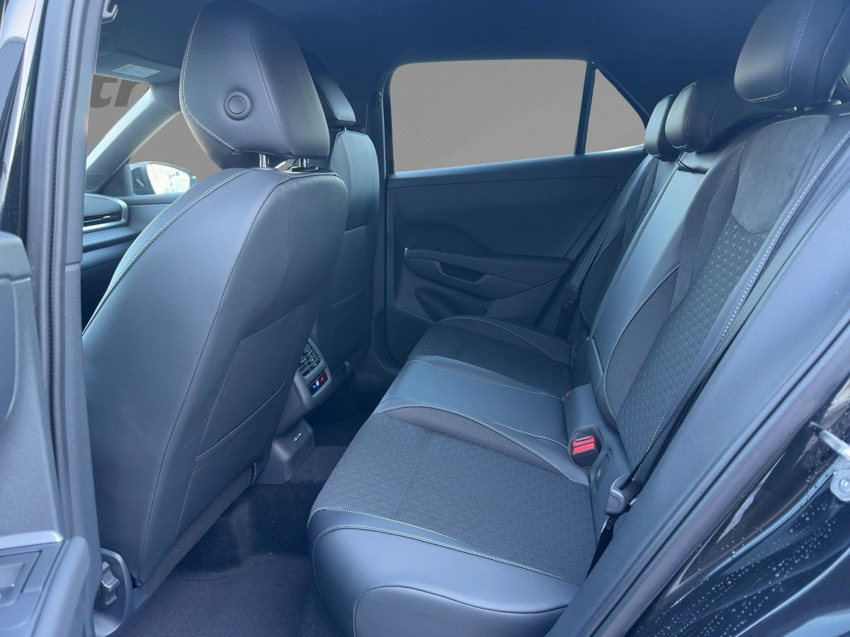 T-Roc R-Line 1.5 l eTSI OPF 110 kW (150 PS) 7-Gang-Doppelkupplungsgetriebe DSG