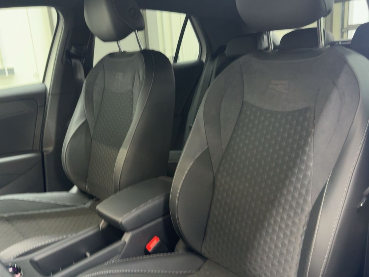 T-Roc R-Line 1.5eTSI OPF 110kW 7-Gang-DSG