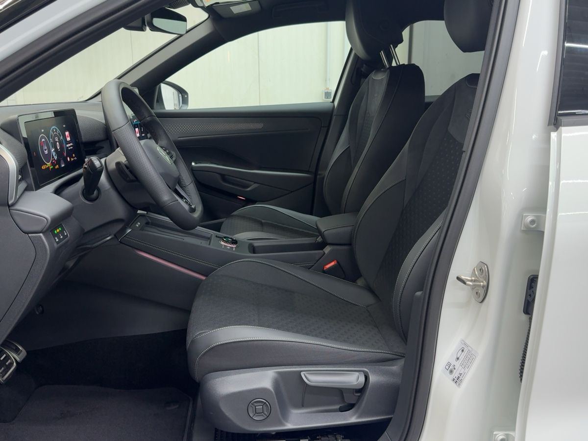 T-Roc R-Line 1.5eTSI OPF 110kW 7-Gang-DSG