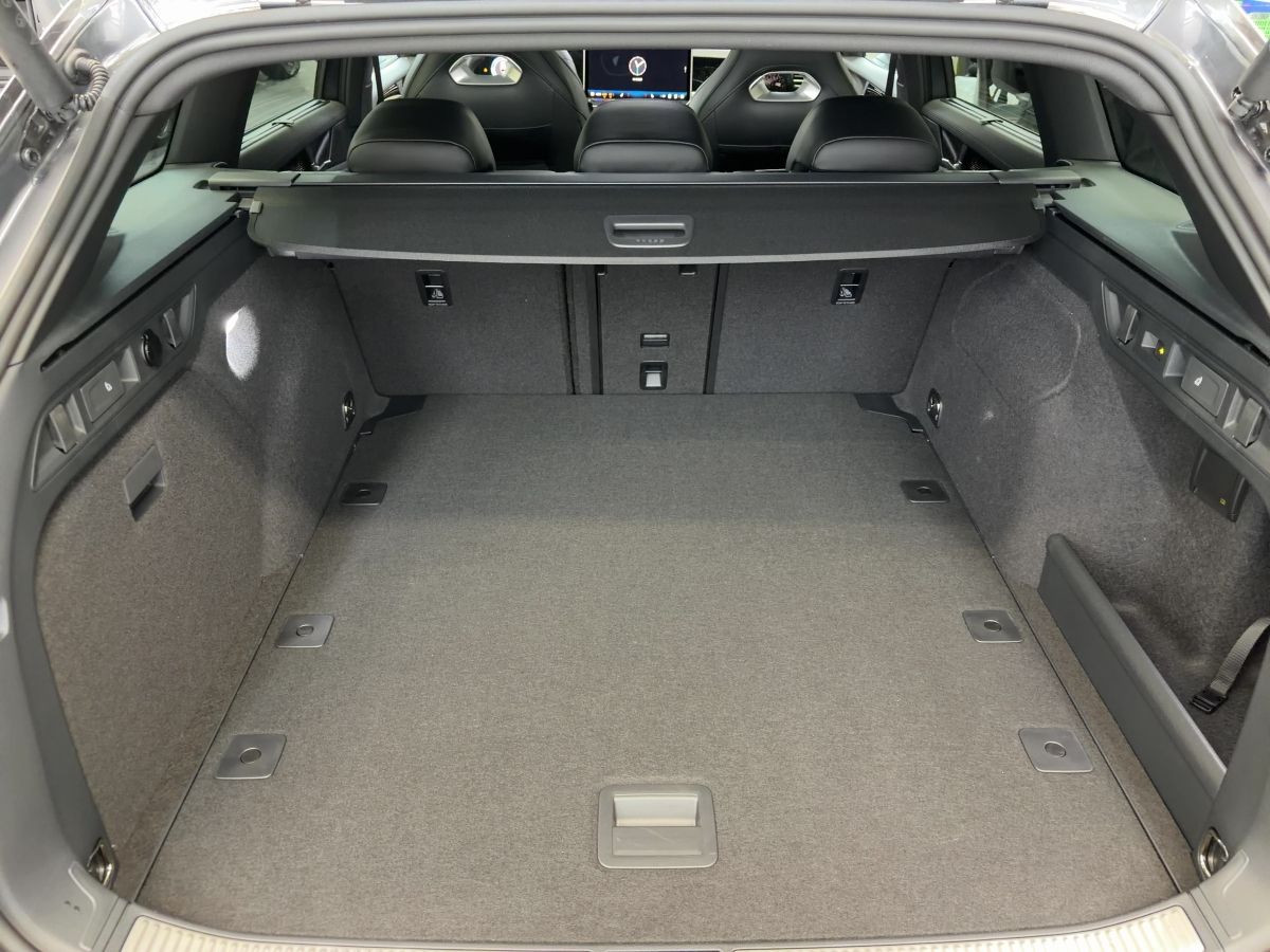 Passat Variant R-Line 2.0TDI SCR 110kW 7Gang-DSG