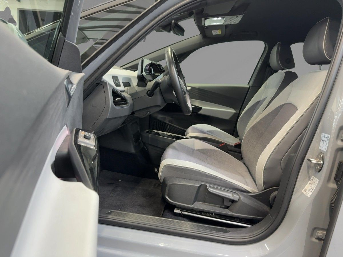 ID.3 Pro Performance ab 1,99% 62 kWh LED-Matrix Navi Kamera Lane Ass. Keyless