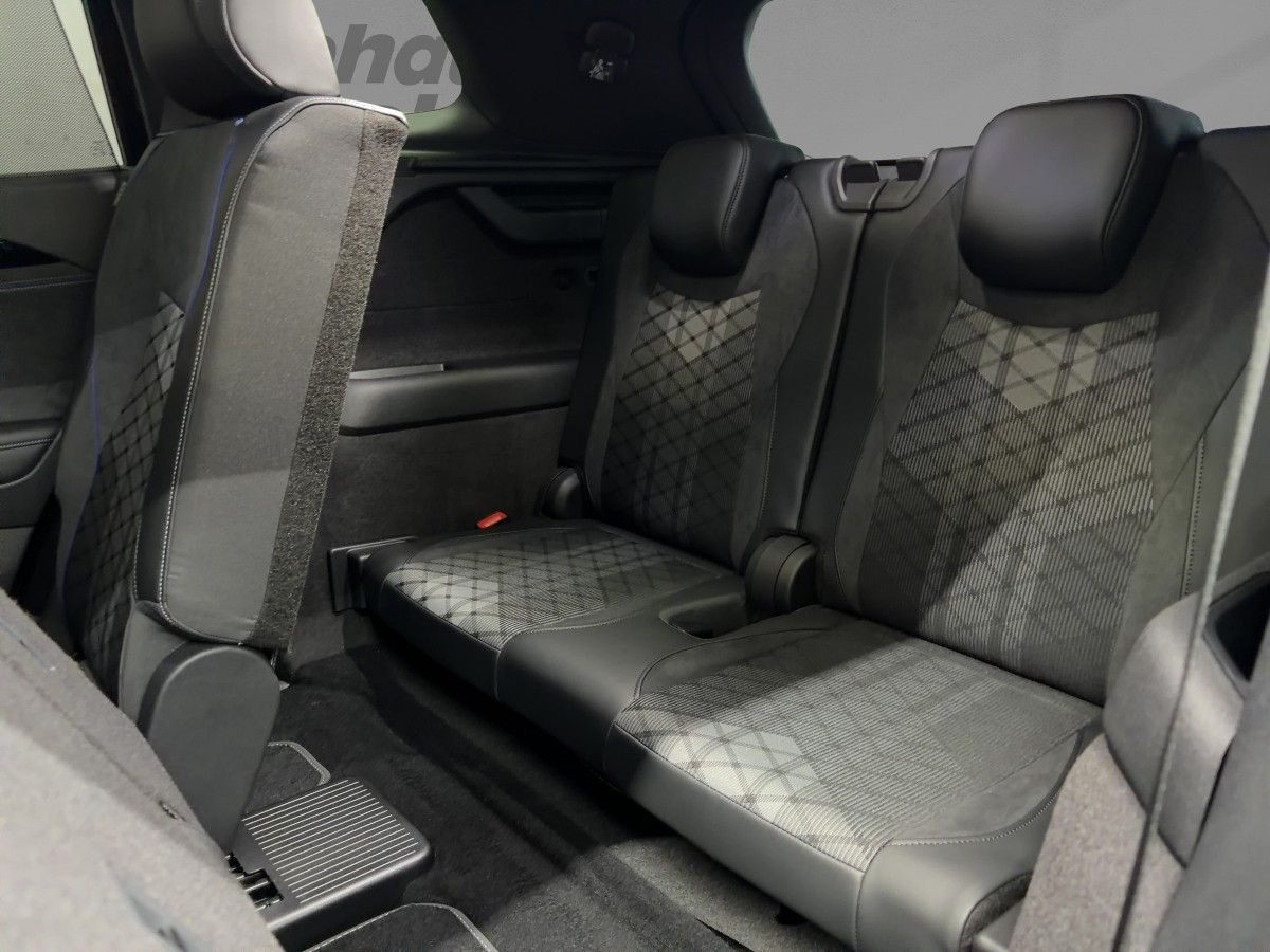 Tayron R-Line 2.0 TDI 110 kW 7-Gang-DSG LED ACC