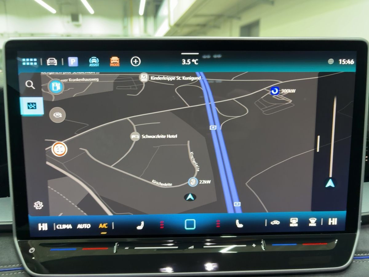 Tayron R-Line 2.0 TDI 110 kW 7-Gang-DSG LED ACC