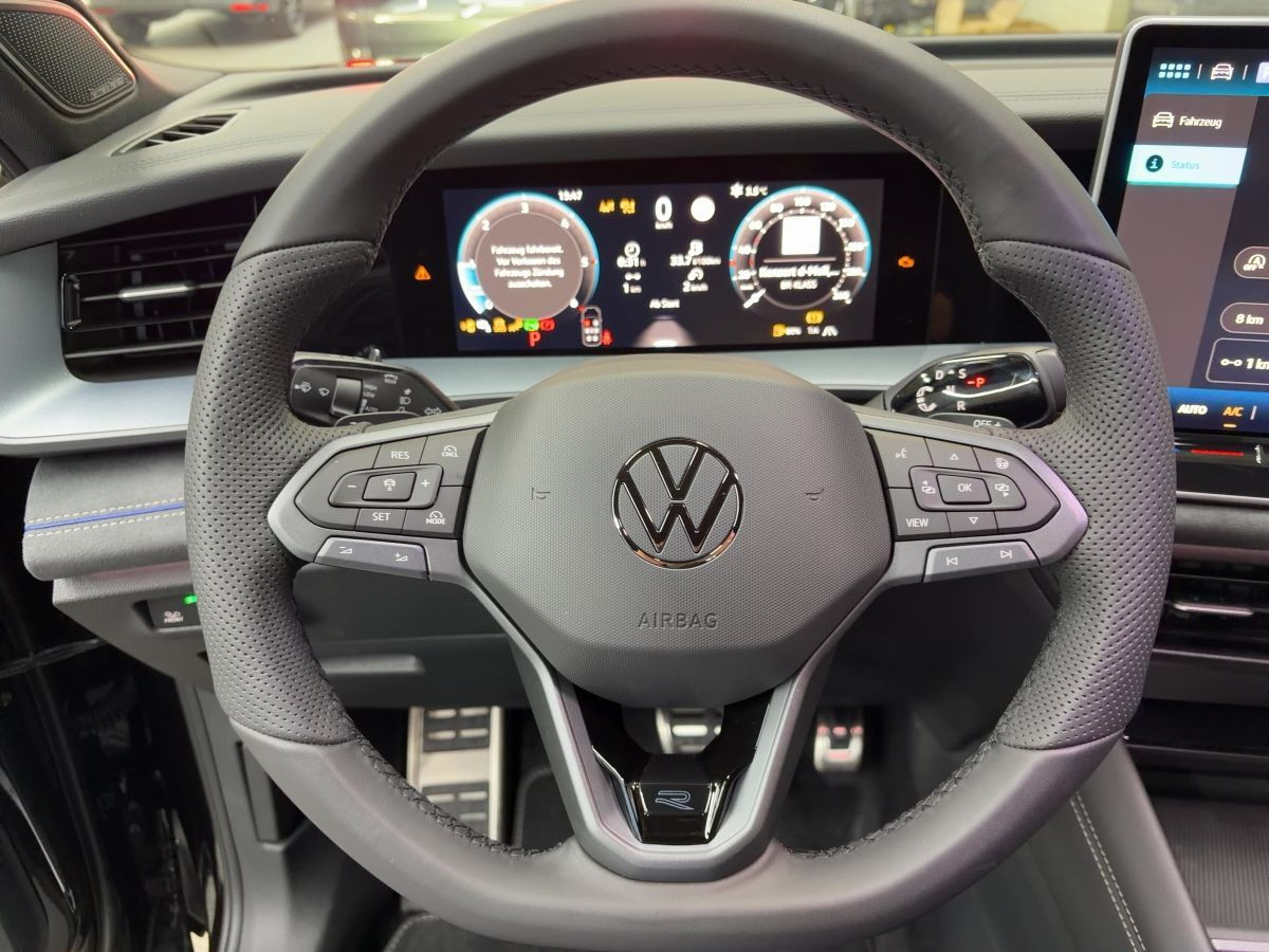 Tayron R-Line 2.0 TDI 110 kW 7-Gang-DSG LED ACC