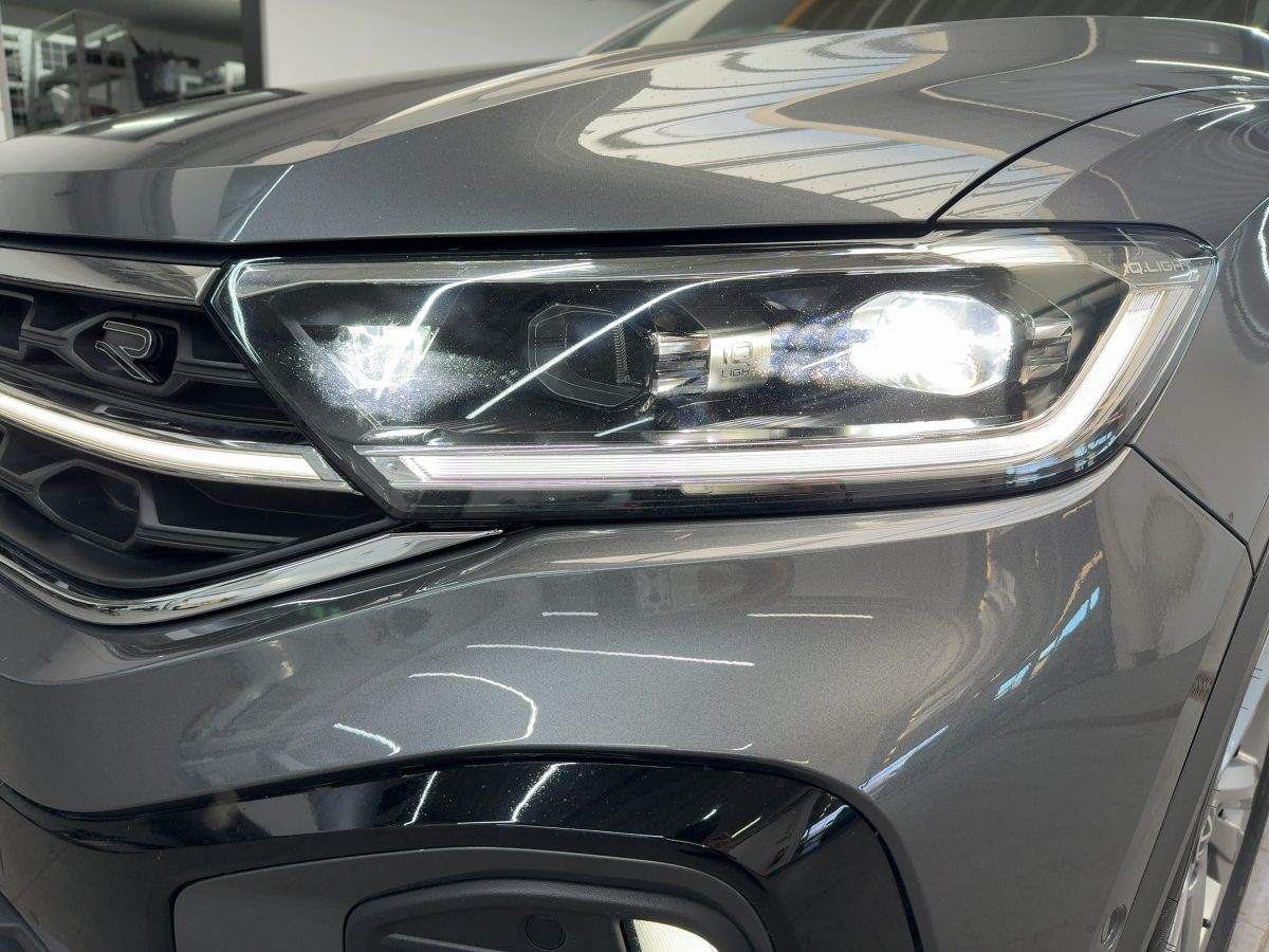 T-Roc 1.5 TSI DSG R-Line AHK ACC Navi LED-Matrix Kamera Beatsaudio Keyless