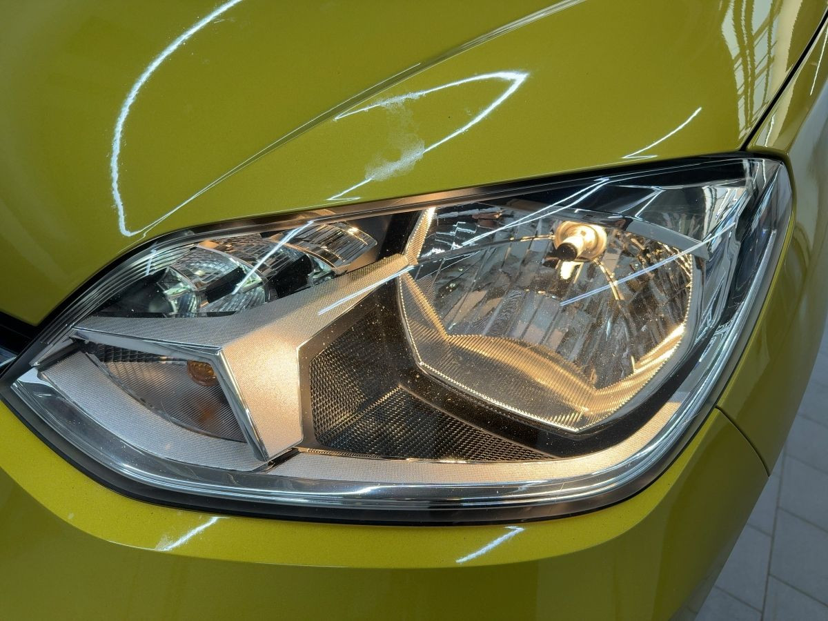 up! 1.0 high up! Klima Einparkh. Bluet. Sitzh. elektr. Spiegel + FH