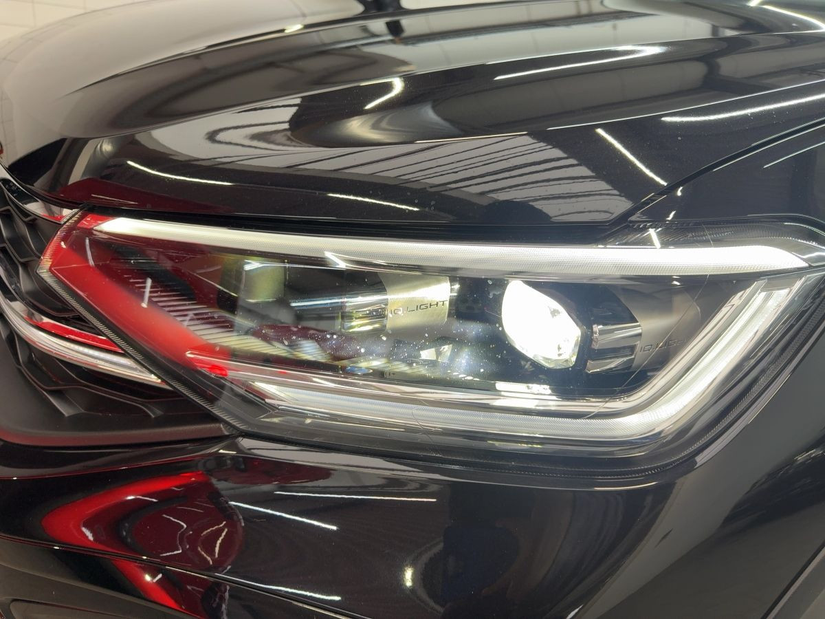 Taigo 1.5 TSI DSG R-Line ACC LED-Matrix Kamera Climatronic Bluet. Sitzh.