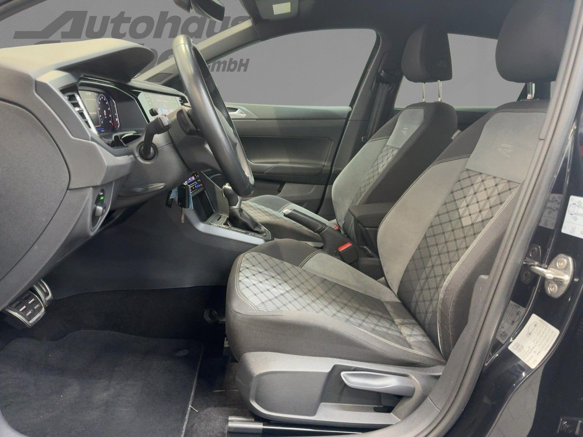 Taigo 1.5 TSI DSG R-Line ACC LED-Matrix Kamera Climatronic Bluet. Sitzh.