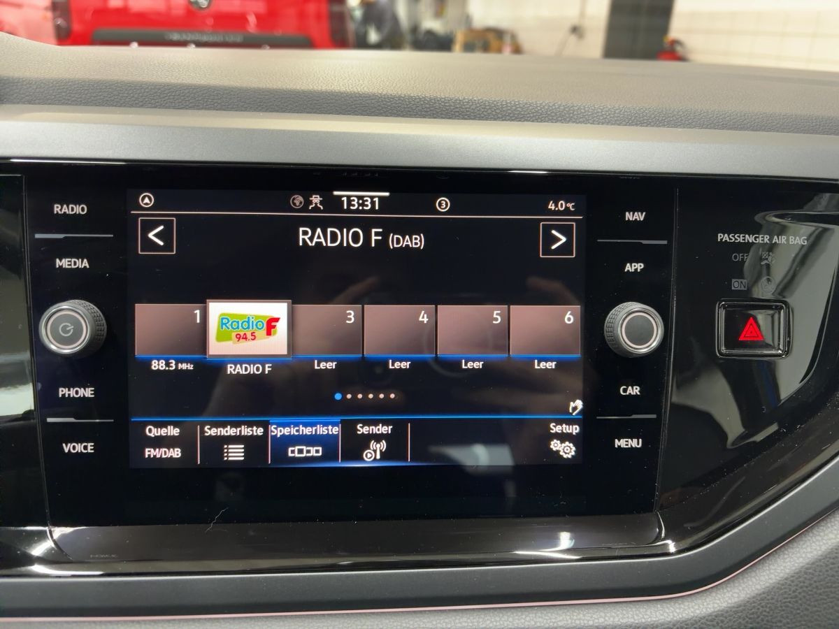 Polo 1.0 TSI R-Line ACC LED-Matrix Kamera Bluet. Sitzh.