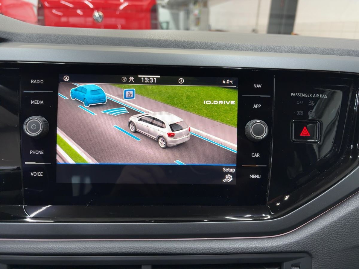 Polo 1.0 TSI R-Line ACC LED-Matrix Kamera Bluet. Sitzh.