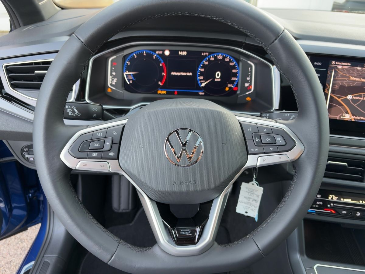 Polo 1.0 TSI R-Line ab 3,99% Navi LED-Matrix Pano Kamera Bluet. Sitzh.