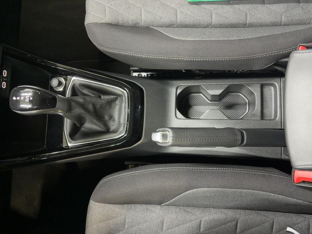 T-Cross 1.0 TSI DSG Life LED Klima Einparkh. Bluet. Front Ass. Lane Ass. DAB+