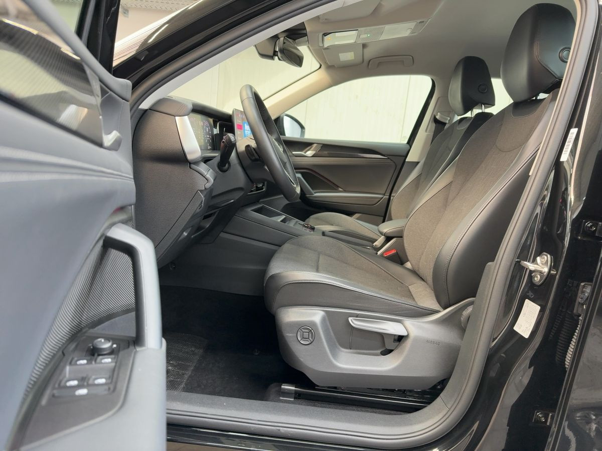 Tayron 2.0 TDI DSG 4M Life 7-Sitze ACC DCC AHK Navi Area View LED-Matrix