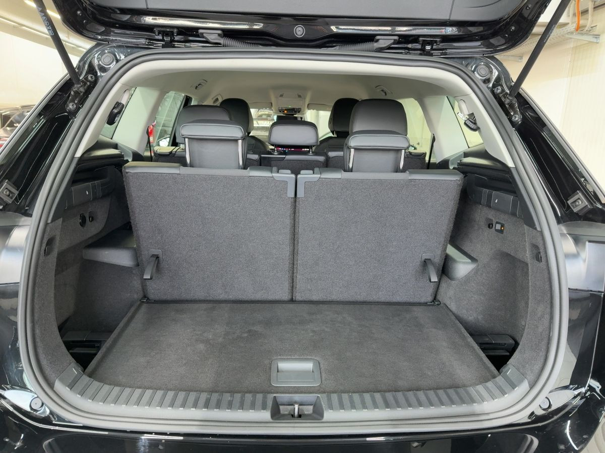 Tayron 2.0 TDI DSG 4M Life 7-Sitze ACC DCC AHK Navi Area View LED-Matrix