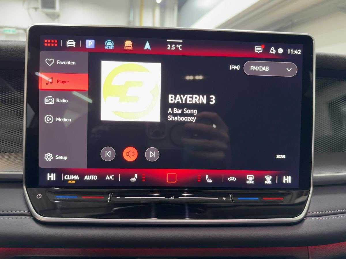 Tayron 2.0 TDI DSG 4M Life ab 3,99% 7-Sitzer AHK ACC DCC Navi HD-Matrix Kamera