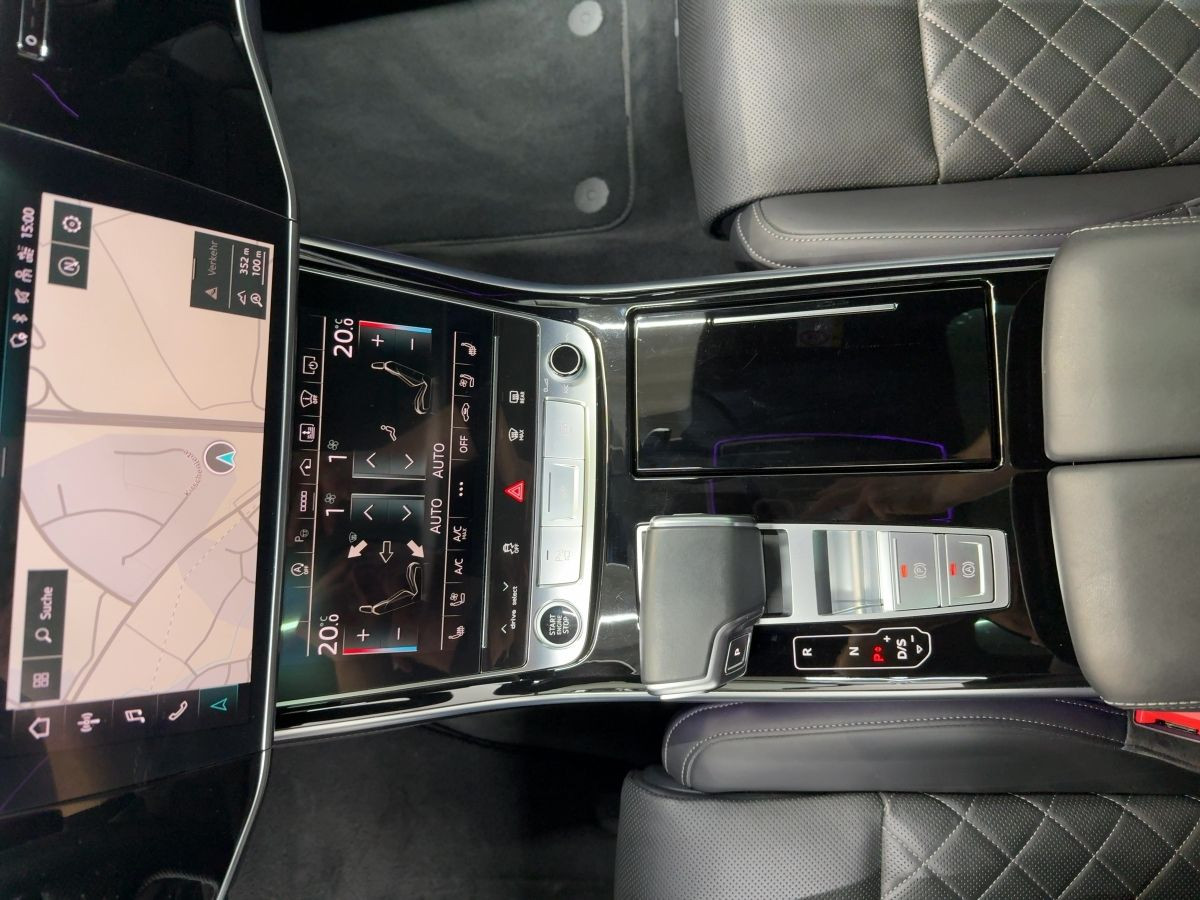 A8 3.0 V6 TDI tiptronic quattro S-Line AHK Navi Matrix-LED Leder Pano