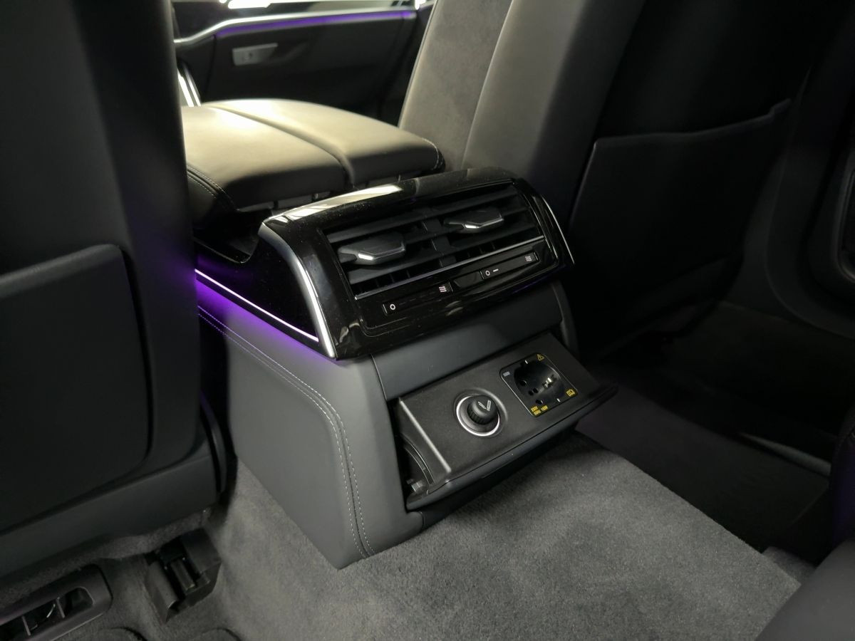 A8 3.0 V6 TDI tiptronic quattro S-Line AHK Navi Matrix-LED Leder Pano