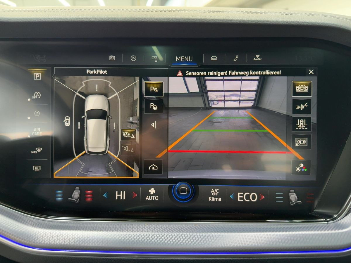 Touareg 4.0 V8 TDI DSG 4M R-Line ab 3,99% AHK Navi Standh. Pano LED-Matrix Luft