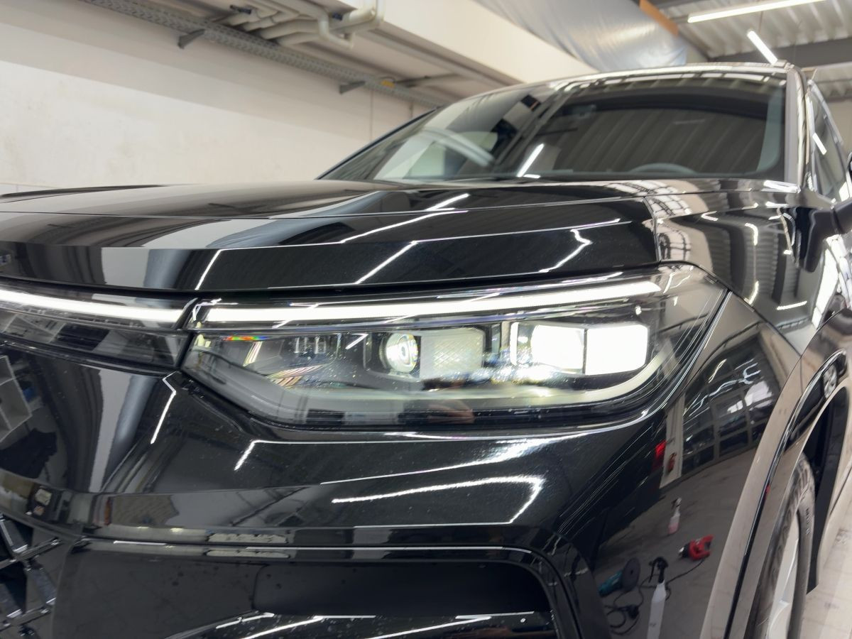 Tayron R-Line 2.0TSI 4MOTION 150kW 7-Gang-DSG