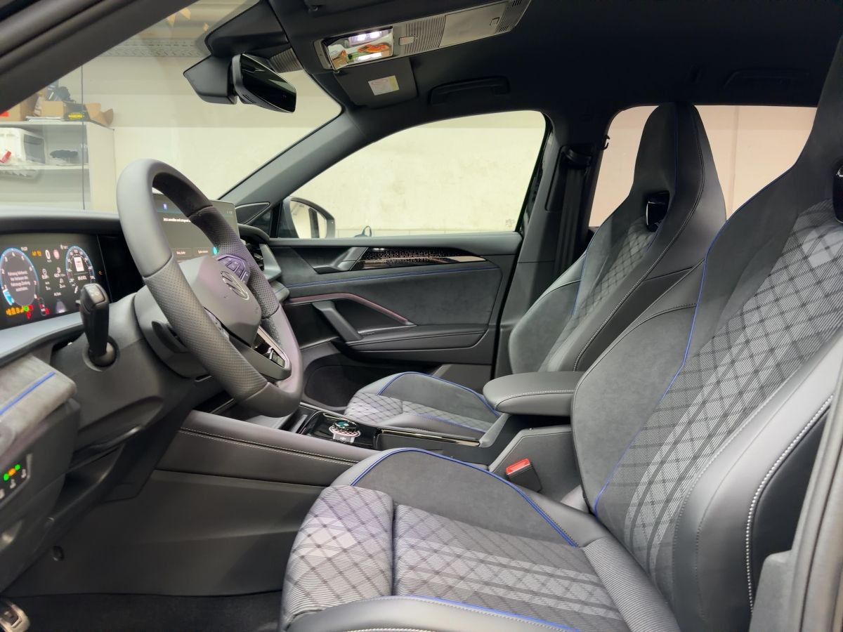 Tayron R-Line 2.0TSI 4MOTION 150kW 7-Gang-DSG