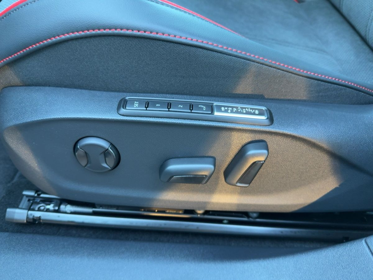 ID.7 GTX Tourer 4MOTION 250kW 86kWh LED ACC Navi