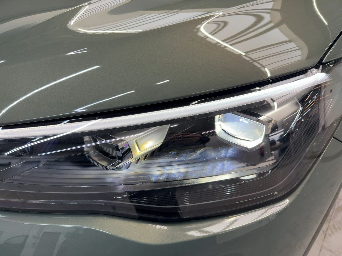 Tiguan R-Line 1,5 l eTSI OPF 110 kW (150 PS) 7-Gang-Doppelkupplungsgetriebe DSG