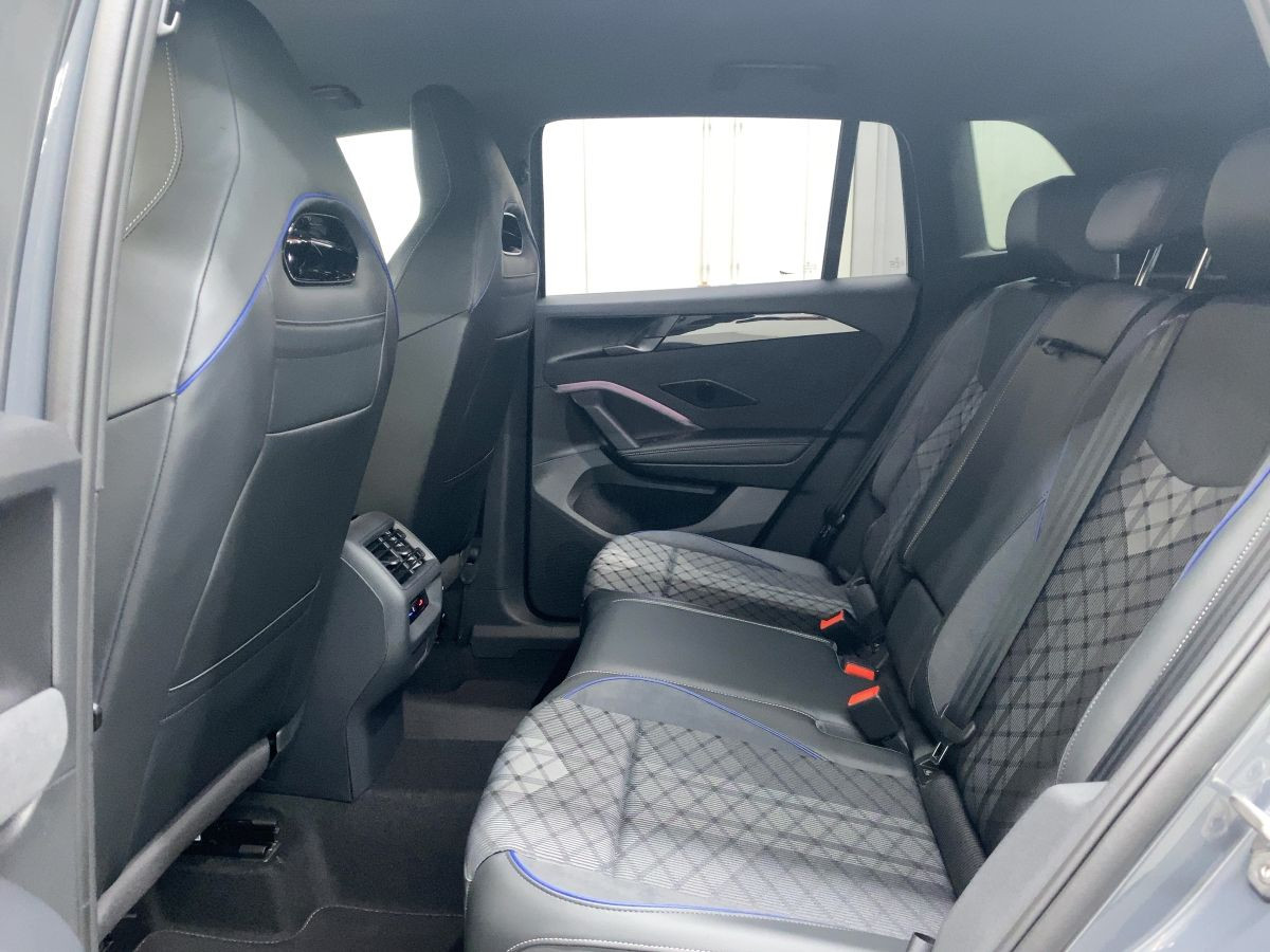 Tiguan R-Line 1.5 eTSI OPF 110 kW 7-Gang-DSG