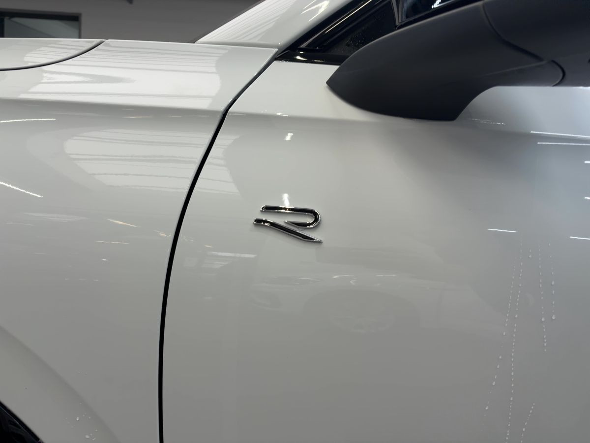 Tiguan R-Line 1.5 eTSI OPF 110 kW 7-Gang-DSG