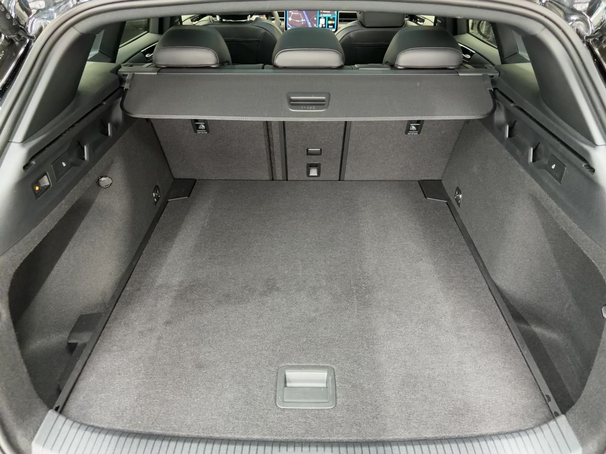 ID.7 Tourer GTX 4M ab 1,49% 91 kWh ACC DCC AHK Wärmep. Navi Kamera Head-up