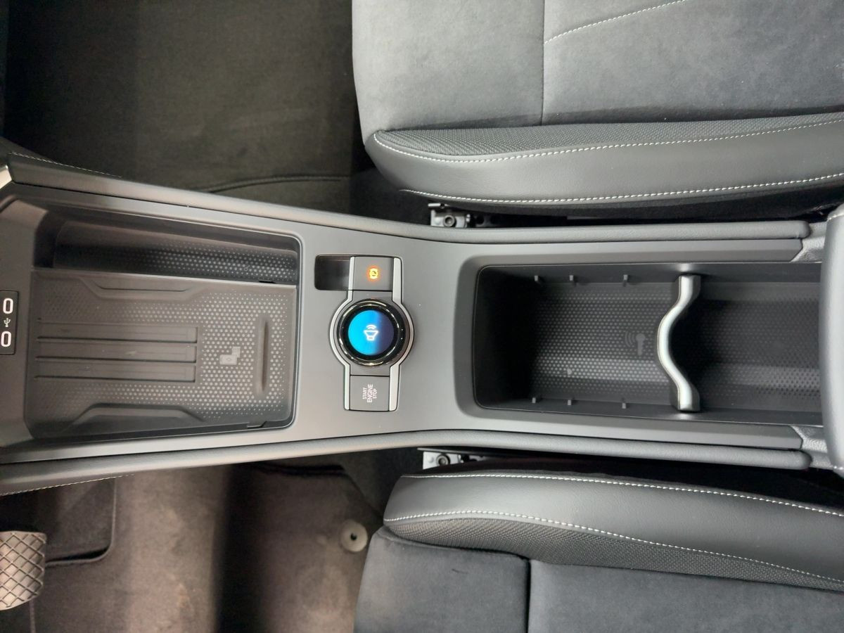 T-Roc Style 1.5 eTSI 85 kW 7-Gang-DSG LED Klima