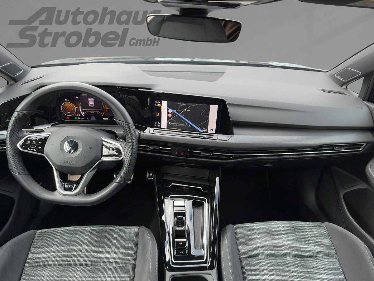 Golf VIII GTD 2.0 TDI DSG BLACK STYLE ACC DCC Navi LED-Matrix HarmanKardon Bluet.