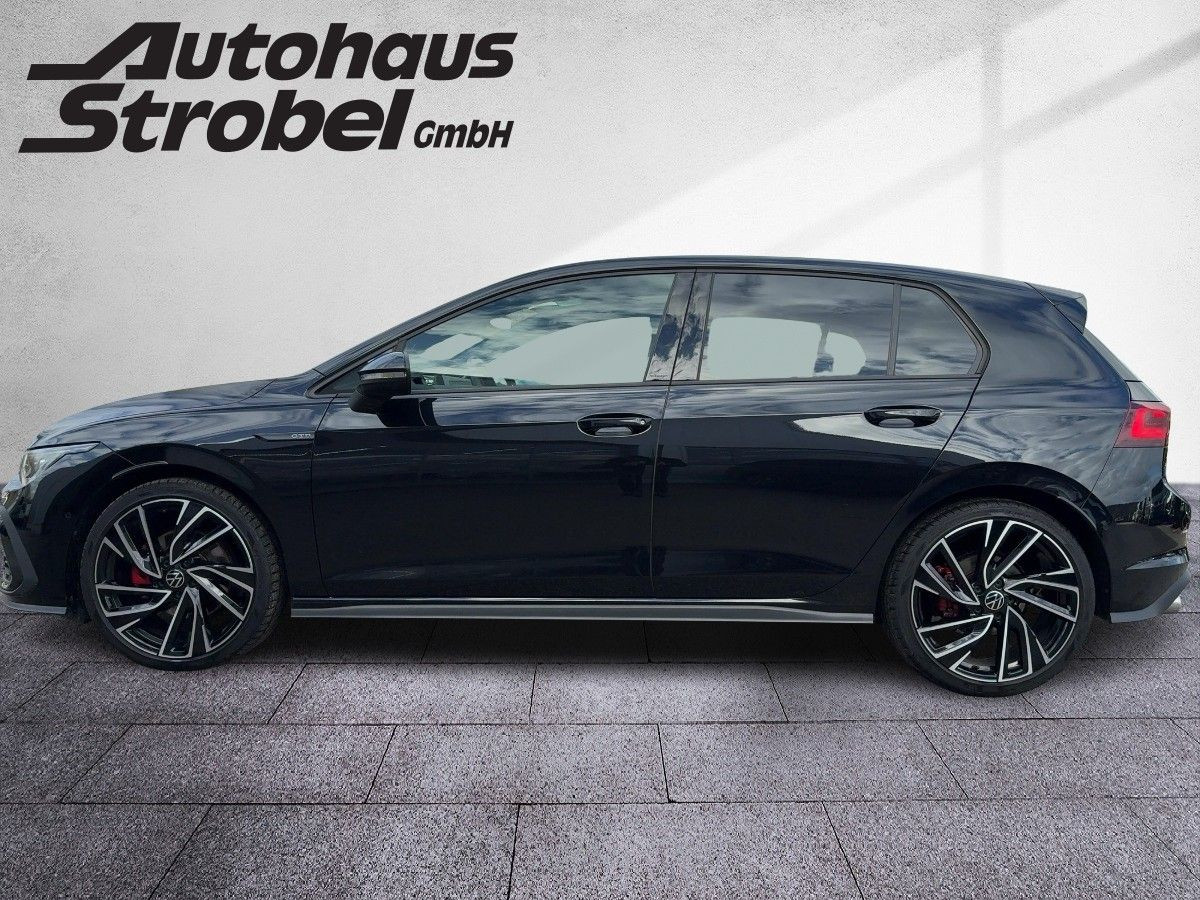 Golf VIII GTD 2.0 TDI DSG BLACK STYLE ACC DCC Navi LED-Matrix HarmanKardon Bluet.