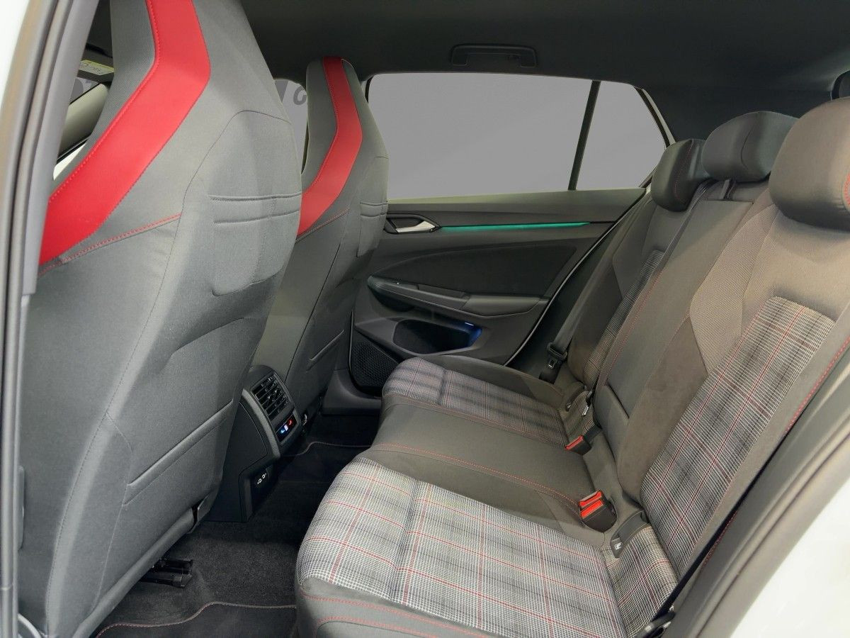 Golf VIII GTI 2.0 TSI Navi LED Plus Climatronic Einparkh. Lane Ass. Bluet.